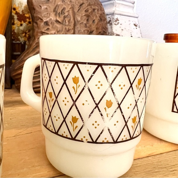 Vintage 1970s Termocrisa Orange Brown Tulip Milk Glass Coffee Mug Set of 3 - Picture 6 of 6